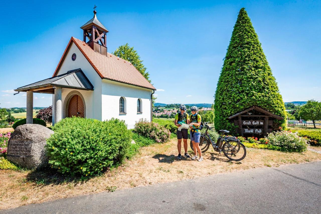 Familiengasthof Schaller Floss Exterior foto